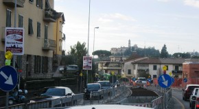 apre l’esselunga al galluzzo: la viabilità peggiora