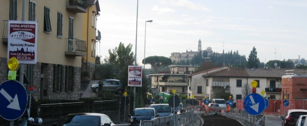 apre l’esselunga al galluzzo: la viabilità peggiora